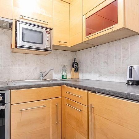 Cozy 1Br - Perfect For Long Stays Wina Bagian luar foto