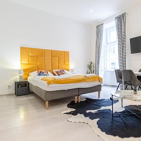 Cozy 1Br - Perfect For Long Stays Wina Bagian luar foto