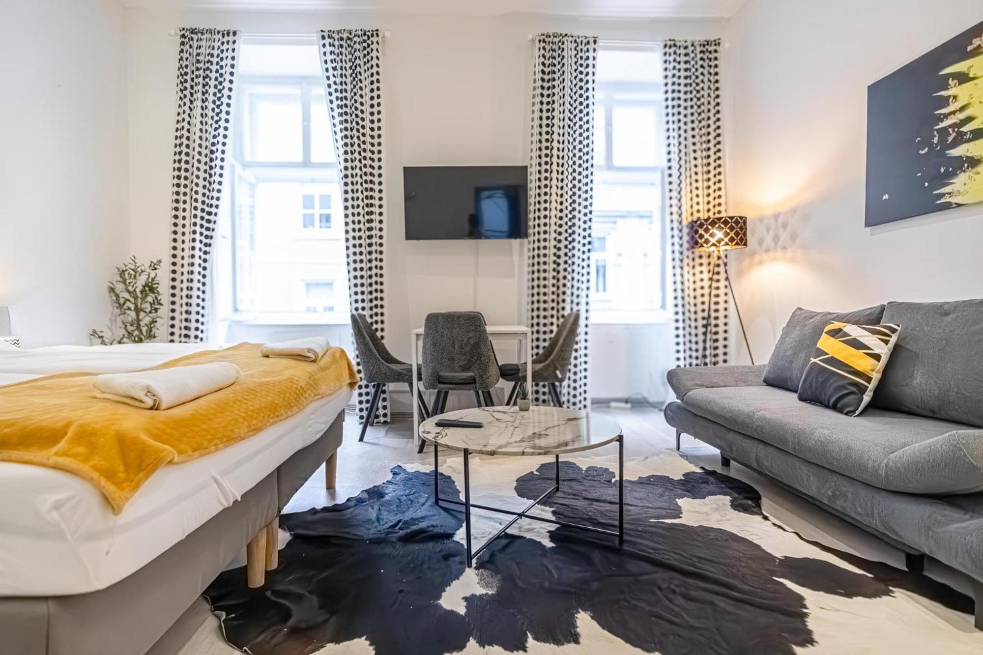 Cozy 1Br - Perfect For Long Stays Wina Bagian luar foto