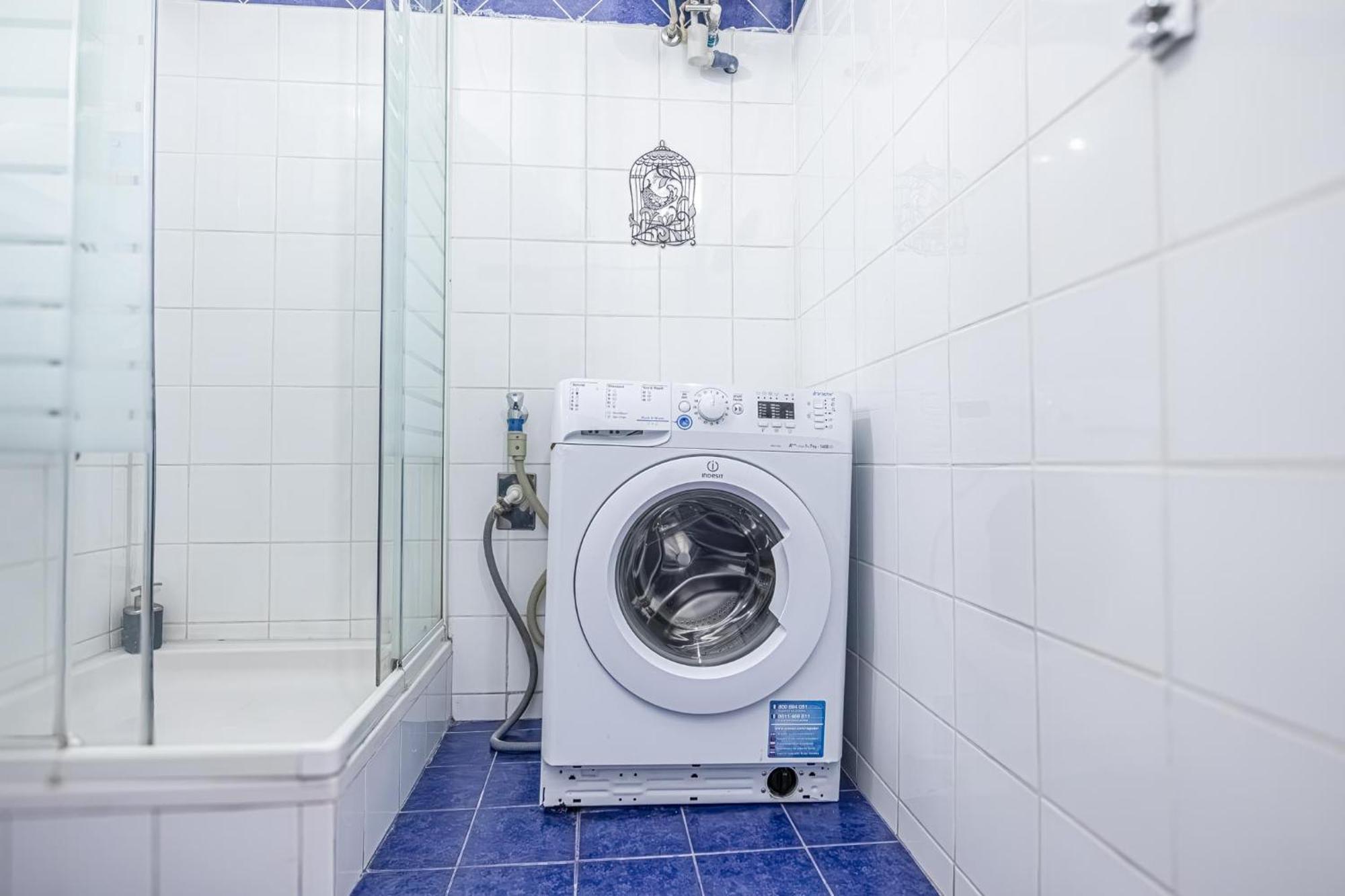 Cozy 1Br - Perfect For Long Stays Wina Bagian luar foto