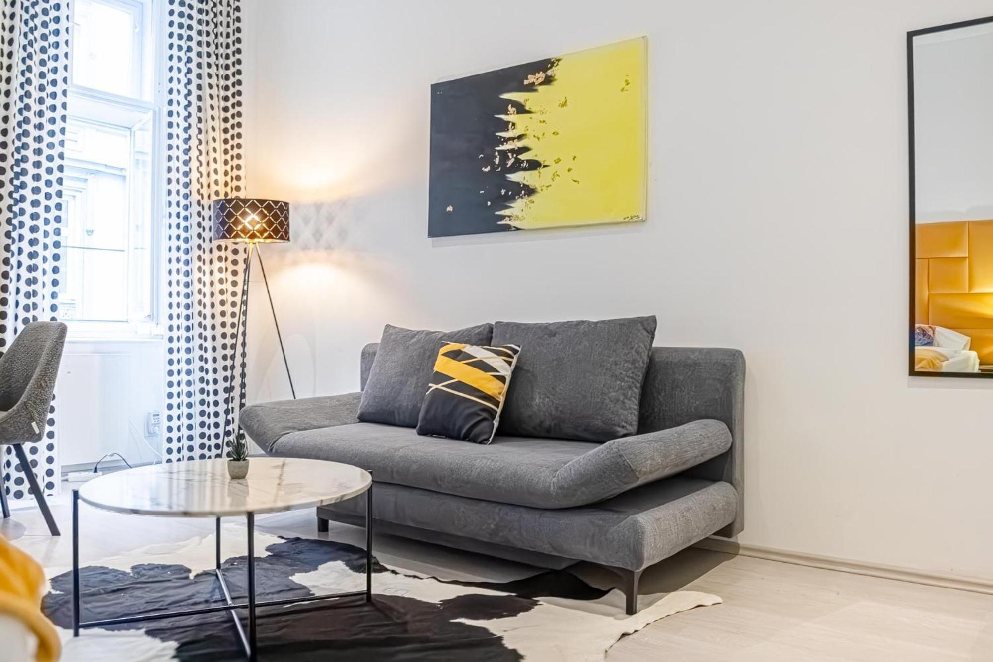 Cozy 1Br - Perfect For Long Stays Wina Bagian luar foto