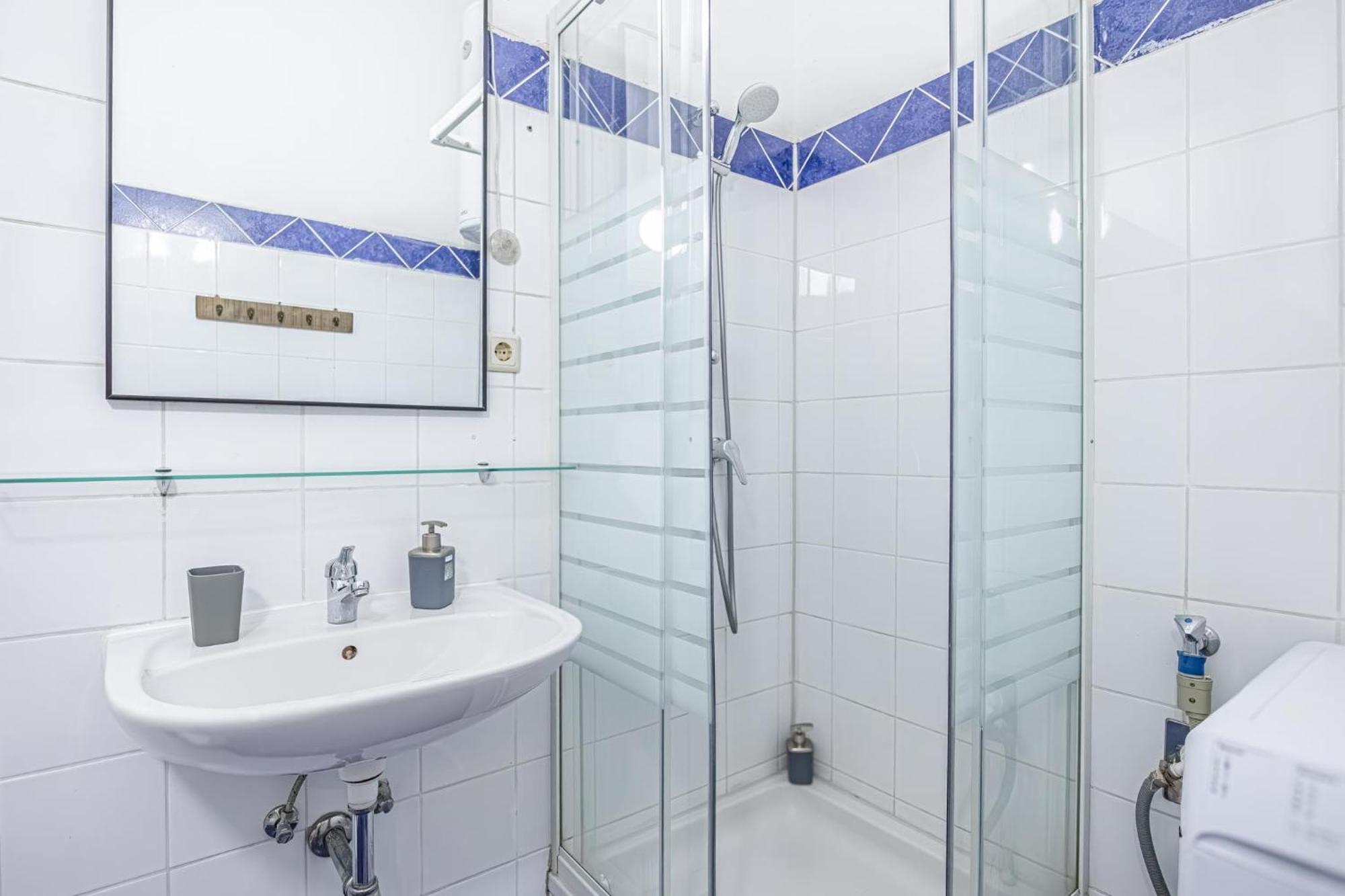 Cozy 1Br - Perfect For Long Stays Wina Bagian luar foto